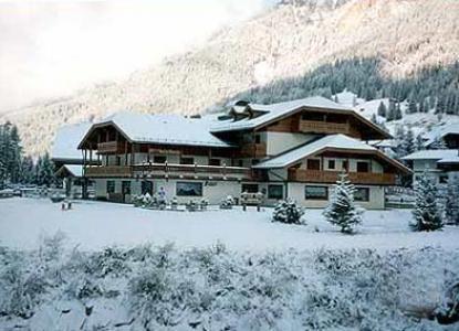 Hotel Sella Ronda Serenella Campitello di Fassa Buitenkant foto